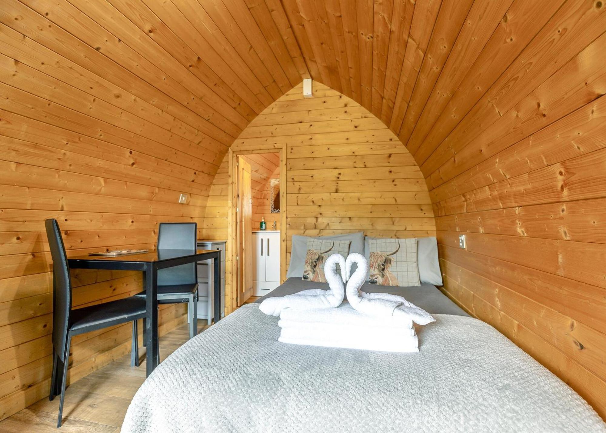 Longnor Wood Holiday Park Exterior foto